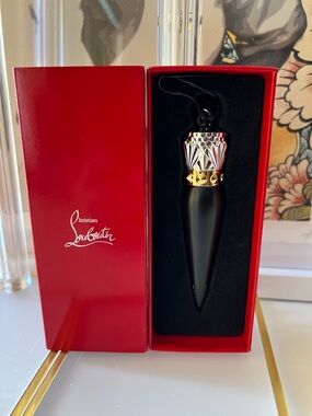CHRISTIAN LOUBOUTIN Rouge Louboutin Velvet Matte Lipstick
